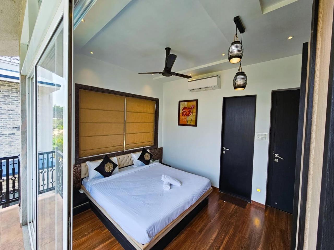Premium Chalet لونافالا المظهر الخارجي الصورة