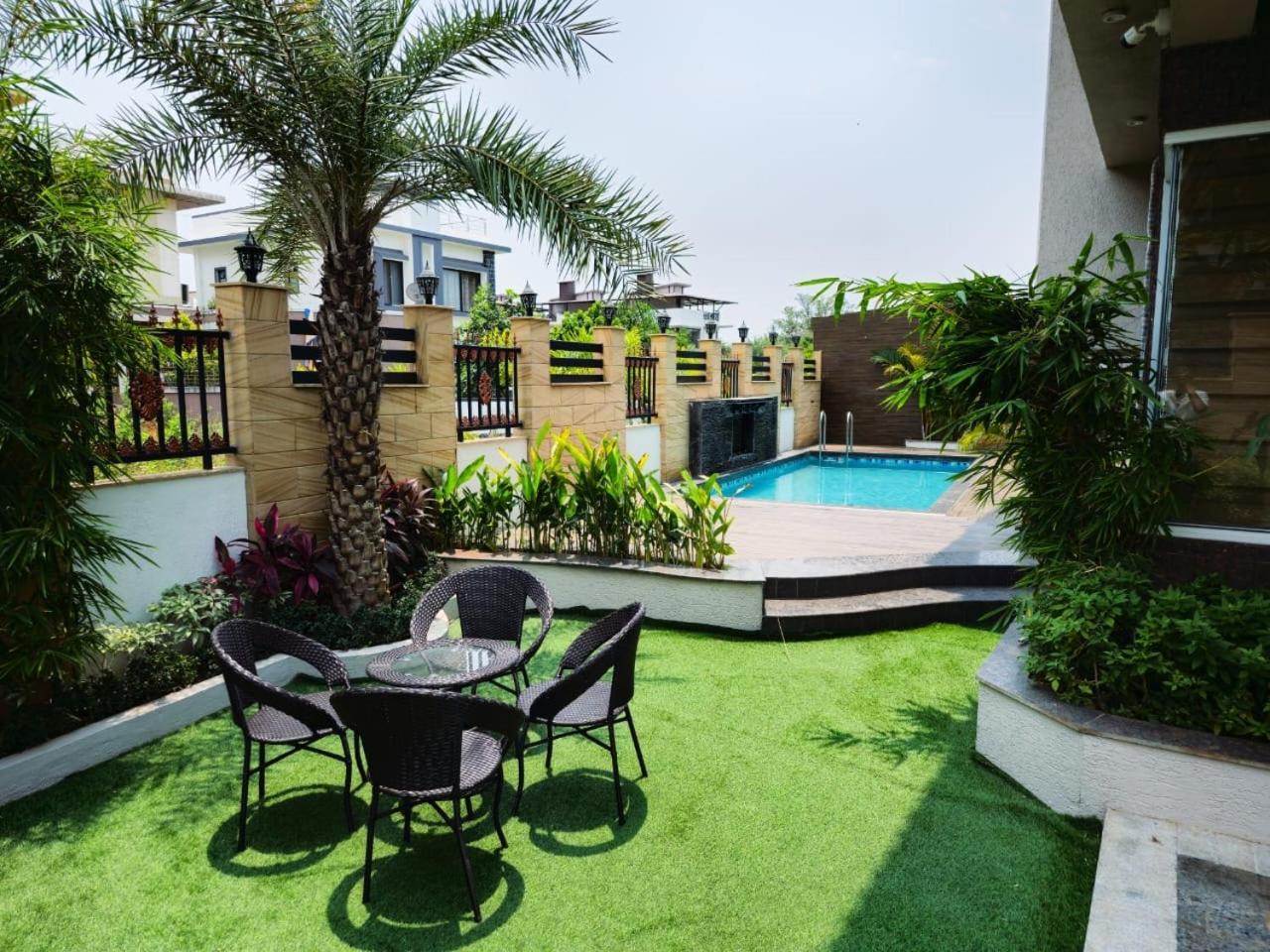 Premium Chalet لونافالا المظهر الخارجي الصورة